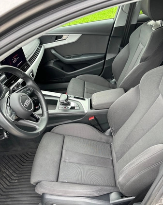 Audi A4 cena 119000 przebieg: 90182, rok produkcji 2021 z Białystok małe 79